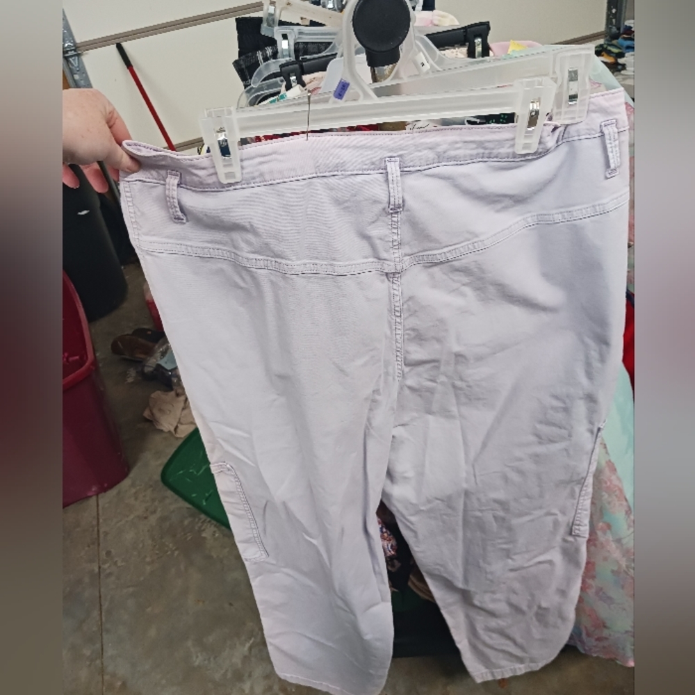 Universal Threads Pants - Picture 2 of 2